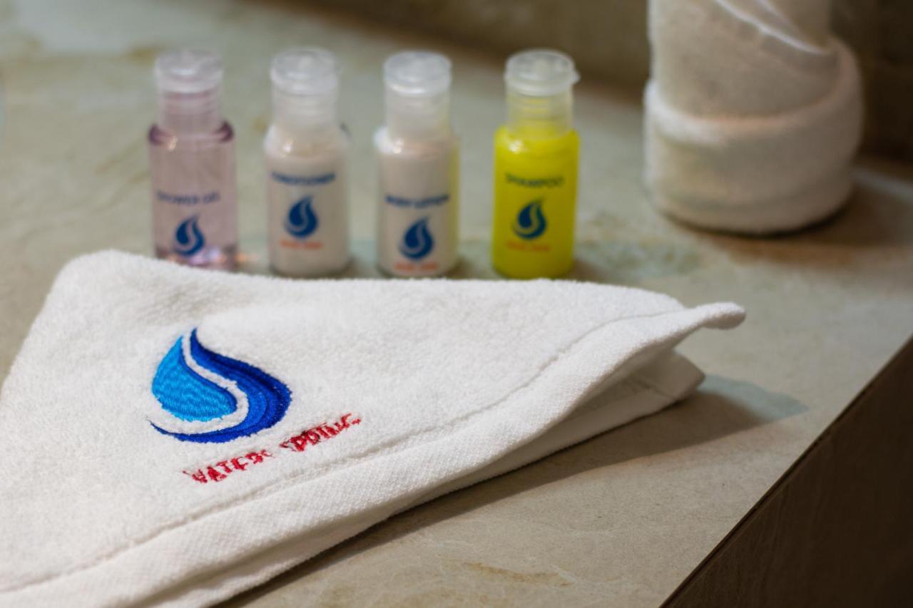 מלון קנדי Waters Spring מראה חיצוני תמונה